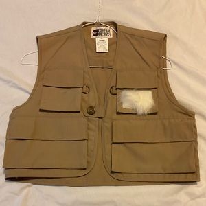 Fishing vest NWOT kids L